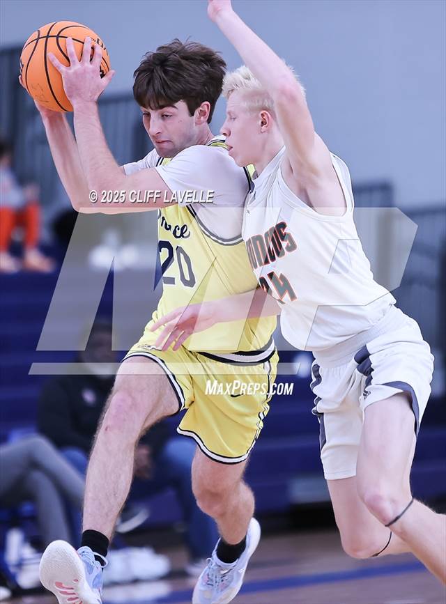 Prince Avenue Christian vs Frederick Douglass (Lowcountry Roundball Classic)