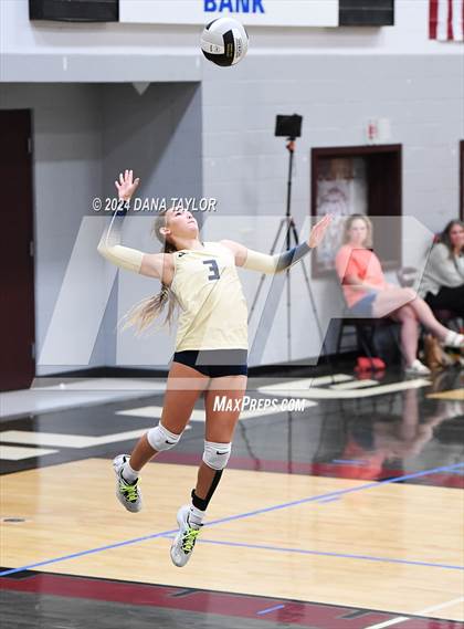 Thumbnail 2 in Perrin-Whitt vs. Alvord (Poolville Tournament) photogallery.