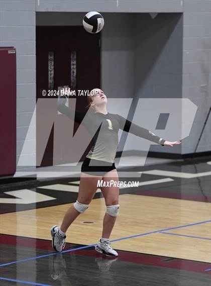 Thumbnail 3 in Perrin-Whitt vs. Alvord (Poolville Tournament) photogallery.