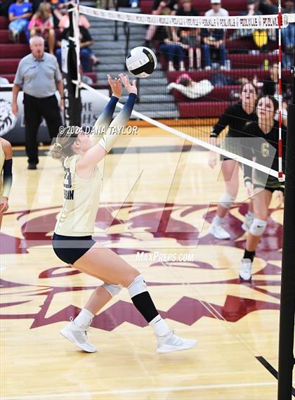 Thumbnail 1 in Perrin-Whitt vs. Alvord (Poolville Tournament) photogallery.