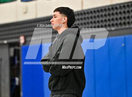 Thumbnail 3 in Gateway vs Alameda photogallery.
