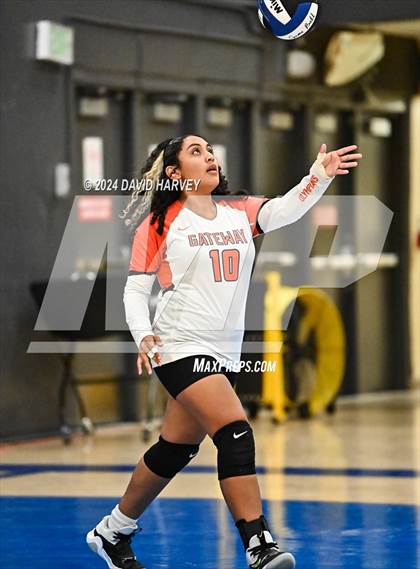 Thumbnail 1 in Gateway vs Alameda photogallery.