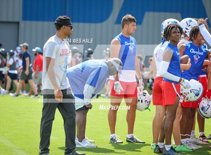 Thumbnail 3 in Cleveland Central vs Lewisburg (U of Memphis 7v7) photogallery.