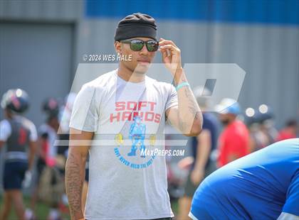 Thumbnail 2 in Cleveland Central vs Lewisburg (U of Memphis 7v7) photogallery.