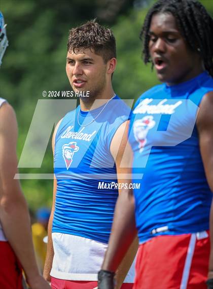 Thumbnail 2 in Cleveland Central vs Lewisburg (U of Memphis 7v7) photogallery.