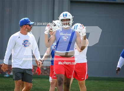 Thumbnail 2 in Cleveland Central vs Lewisburg (U of Memphis 7v7) photogallery.