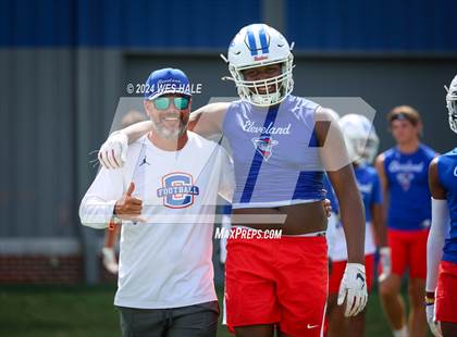 Thumbnail 2 in Cleveland Central vs Lewisburg (U of Memphis 7v7) photogallery.