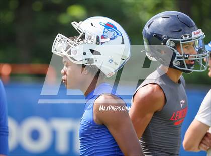 Thumbnail 2 in Cleveland Central vs Lewisburg (U of Memphis 7v7) photogallery.