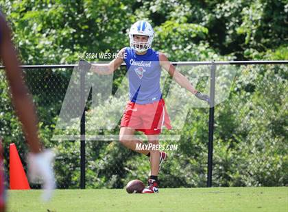 Thumbnail 1 in Cleveland Central vs Lewisburg (U of Memphis 7v7) photogallery.