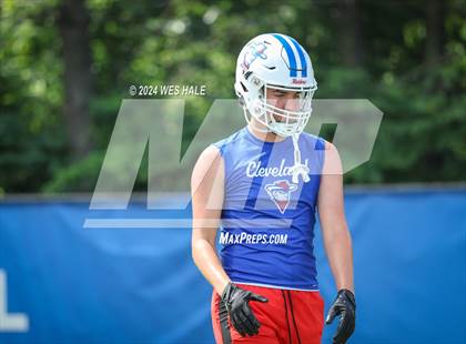 Thumbnail 1 in Cleveland Central vs Lewisburg (U of Memphis 7v7) photogallery.