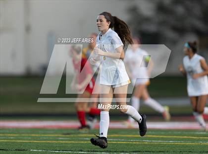 Thumbnail 3 in Bishop Verot @ Cardinal Mooney photogallery.