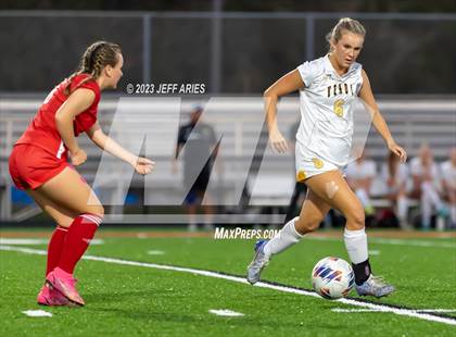 Thumbnail 3 in Bishop Verot @ Cardinal Mooney photogallery.