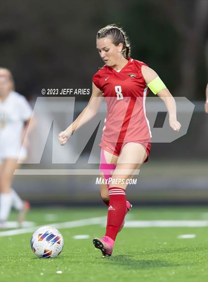 Thumbnail 2 in Bishop Verot @ Cardinal Mooney photogallery.