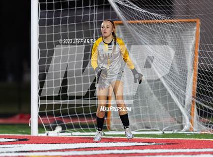 Thumbnail 3 in Bishop Verot @ Cardinal Mooney photogallery.