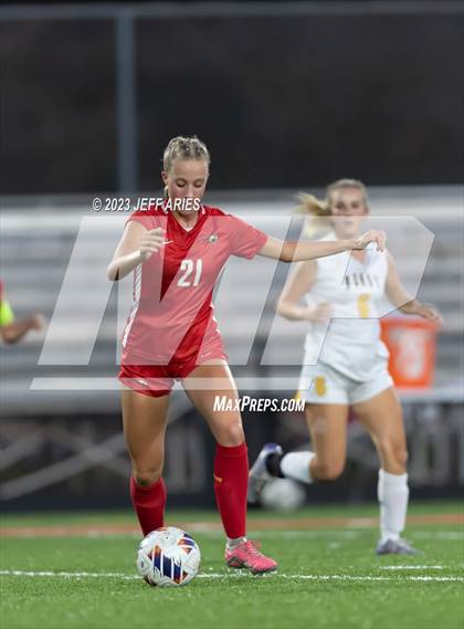 Thumbnail 3 in Bishop Verot @ Cardinal Mooney photogallery.