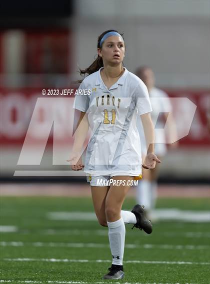 Thumbnail 2 in Bishop Verot @ Cardinal Mooney photogallery.