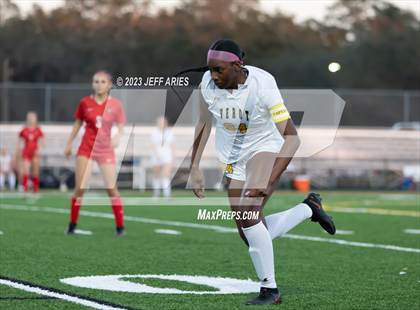 Thumbnail 2 in Bishop Verot @ Cardinal Mooney photogallery.