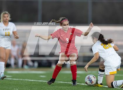 Thumbnail 1 in Bishop Verot @ Cardinal Mooney photogallery.