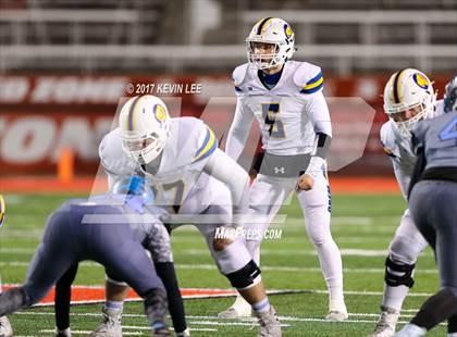 Thumbnail 2 in Orem vs. Sky View (UHSAA 4A Semifinal) photogallery.