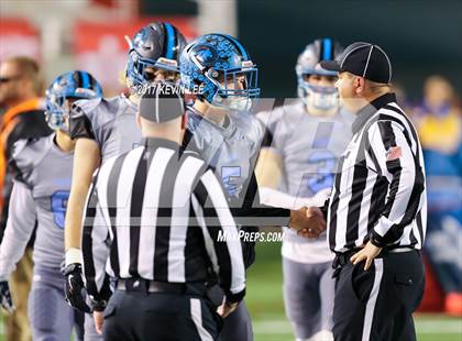 Thumbnail 2 in Orem vs. Sky View (UHSAA 4A Semifinal) photogallery.