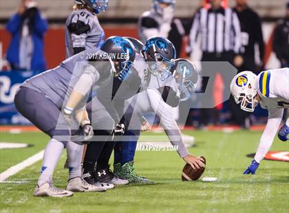 Thumbnail 3 in Orem vs. Sky View (UHSAA 4A Semifinal) photogallery.