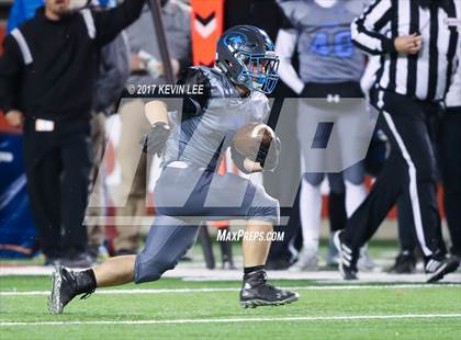 Thumbnail 2 in Orem vs. Sky View (UHSAA 4A Semifinal) photogallery.