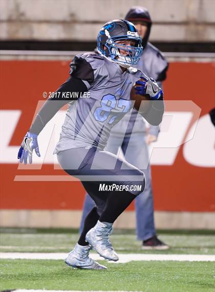 Thumbnail 3 in Orem vs. Sky View (UHSAA 4A Semifinal) photogallery.