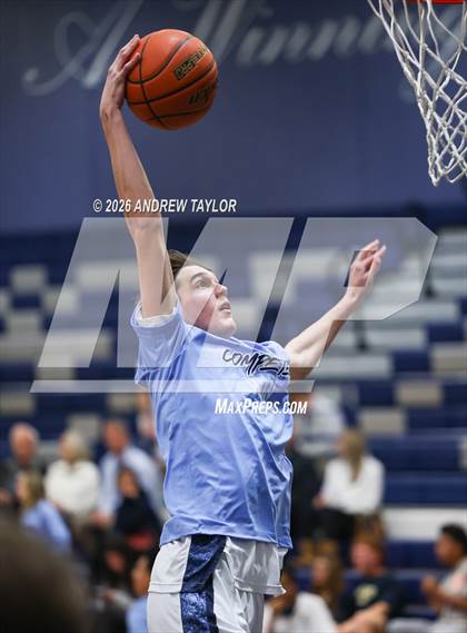 Thumbnail 3 in King @ Kingwood photogallery.