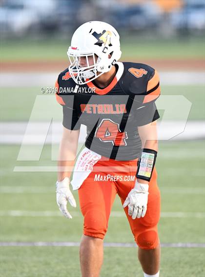 Thumbnail 3 in Petrolia vs. Hico photogallery.