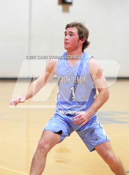 Thumbnail 1 in South Lenoir @ Swansboro photogallery.