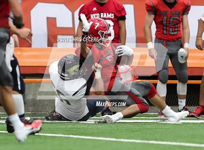 Thumbnail 2 in Jamesville-DeWitt vs. Susquehanna Valley photogallery.