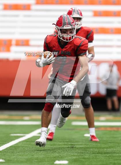 Thumbnail 2 in Jamesville-DeWitt vs. Susquehanna Valley photogallery.