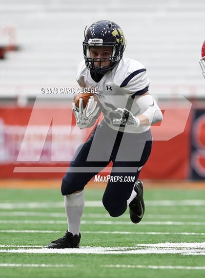 Thumbnail 1 in Jamesville-DeWitt vs. Susquehanna Valley photogallery.