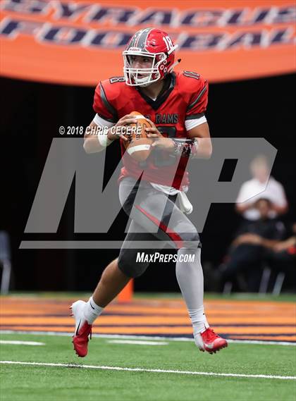 Thumbnail 2 in Jamesville-DeWitt vs. Susquehanna Valley photogallery.