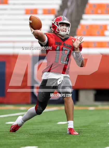 Thumbnail 3 in Jamesville-DeWitt vs. Susquehanna Valley photogallery.