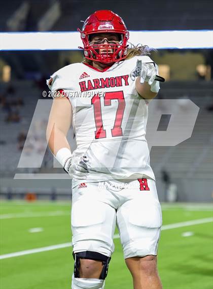 Thumbnail 3 in Poth vs. Harmony (UIL 3A D2 Semifinal) photogallery.