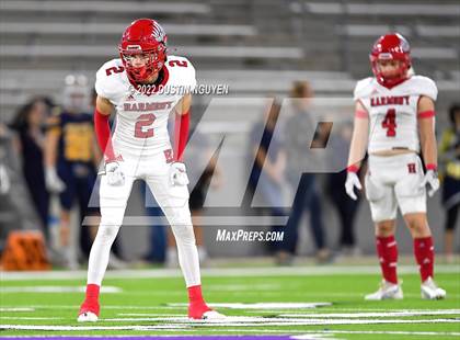 Thumbnail 3 in Poth vs. Harmony (UIL 3A D2 Semifinal) photogallery.