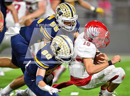 Thumbnail 1 in Poth vs. Harmony (UIL 3A D2 Semifinal) photogallery.