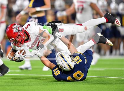Thumbnail 1 in Poth vs. Harmony (UIL 3A D2 Semifinal) photogallery.