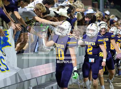 Thumbnail 1 in Poth vs. Harmony (UIL 3A D2 Semifinal) photogallery.