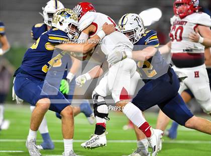 Thumbnail 2 in Poth vs. Harmony (UIL 3A D2 Semifinal) photogallery.