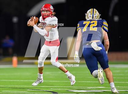 Thumbnail 1 in Poth vs. Harmony (UIL 3A D2 Semifinal) photogallery.