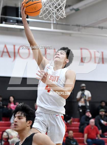 Thumbnail 2 in Archbishop Mitty vs. Jesuit (Fr. Barry Christmas Classic) photogallery.