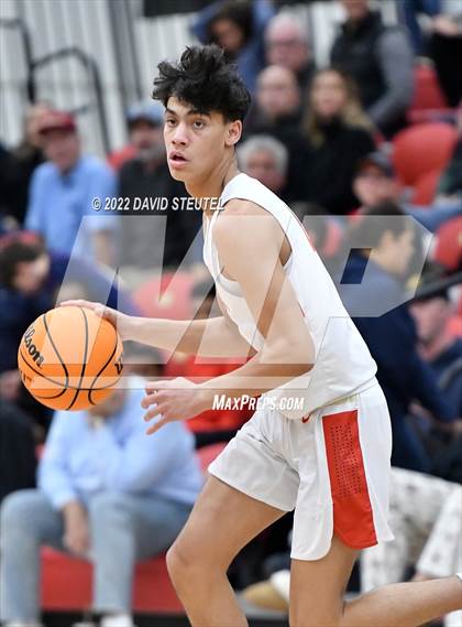 Thumbnail 2 in Archbishop Mitty vs. Jesuit (Fr. Barry Christmas Classic) photogallery.