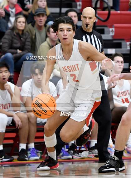 Thumbnail 1 in Archbishop Mitty vs. Jesuit (Fr. Barry Christmas Classic) photogallery.