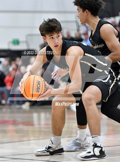 Thumbnail 3 in Archbishop Mitty vs. Jesuit (Fr. Barry Christmas Classic) photogallery.