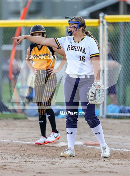 Thumbnail 3 in Mid-Prairie @ Regina photogallery.