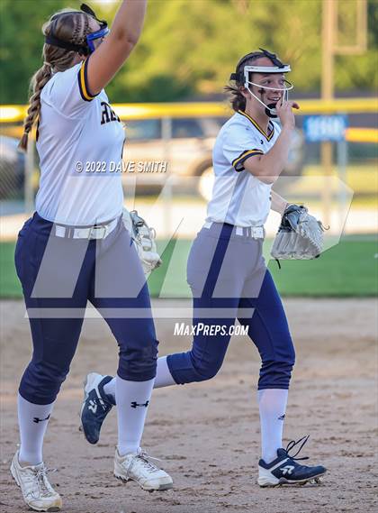 Thumbnail 2 in Mid-Prairie @ Regina photogallery.