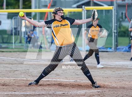 Thumbnail 3 in Mid-Prairie @ Regina photogallery.