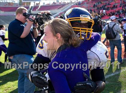 Thumbnail 3 in Tarboro vs Lincolnton (NCHSAA 2A Final) photogallery.